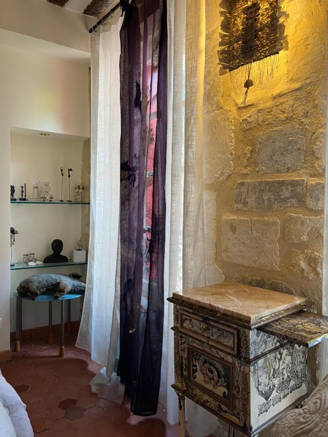 Le Regardeur Bed and Breakfast Saint-Rémy-de-Provence Exterior foto