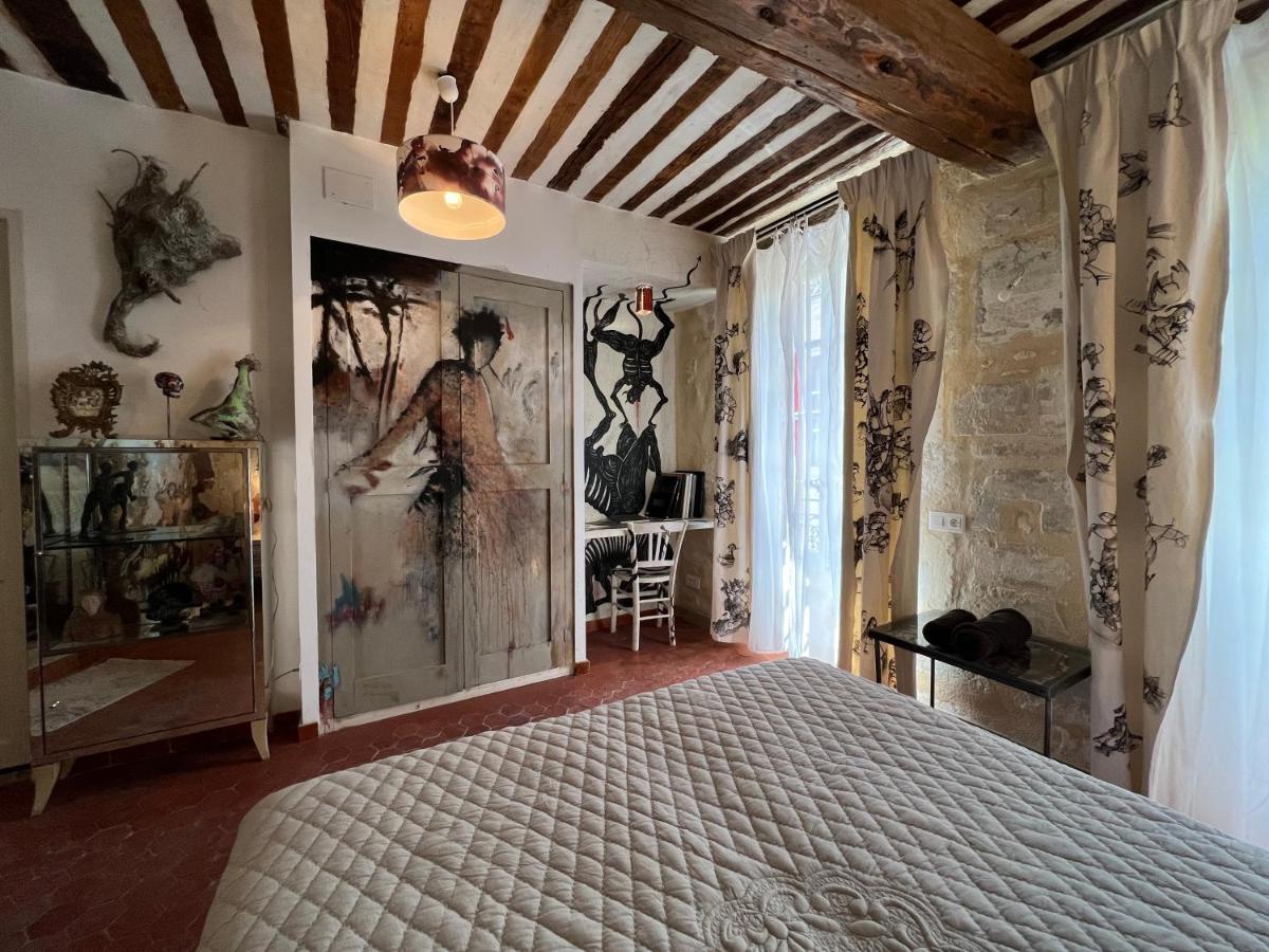 Le Regardeur Bed and Breakfast Saint-Rémy-de-Provence Exterior foto